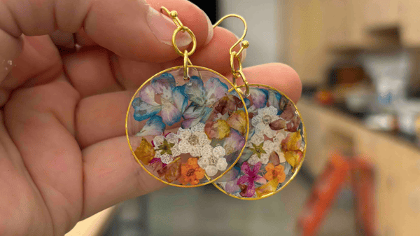 Picture for: Advanced Resin Floral Jewelry