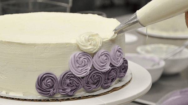 Picture for: Intermediate Cake Decorating: The Next Layer