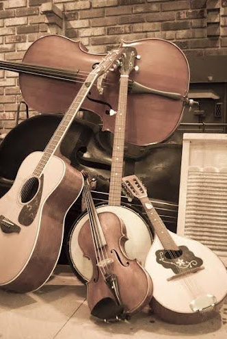 Image for OEMS Huskies Fiddle Band Club