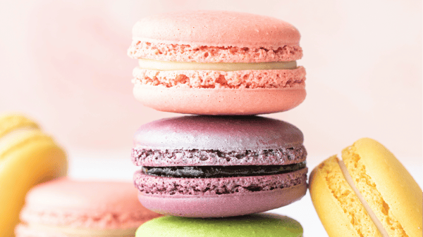 Picture for: French Macarons with Salted Caramel Buttercream and Chocolate Glaze