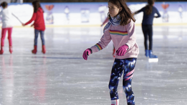 Course Mahtomedi Outdoor Skate Party - FREE image 1