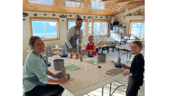 Picture for: Holiday Pottery Workshop (ages 8+) - NEW