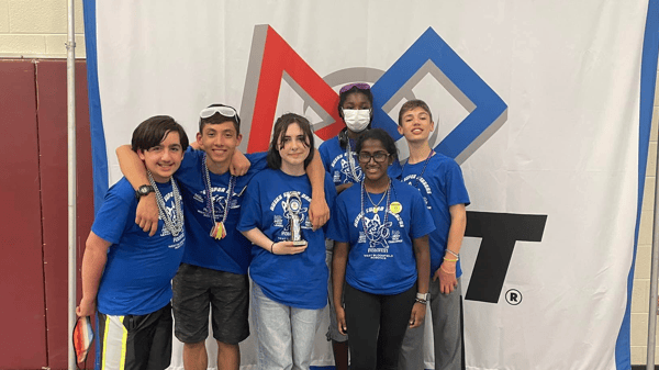 Course Middle School Robotics image 1