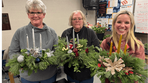 Picture for Make Your Own Holiday Floral Centerpiece: Ages 13-Adult