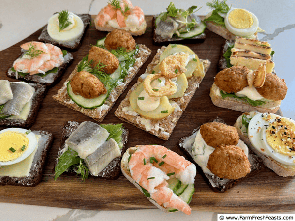 Course Smørrebrød Smörgåsbord - Online image 1