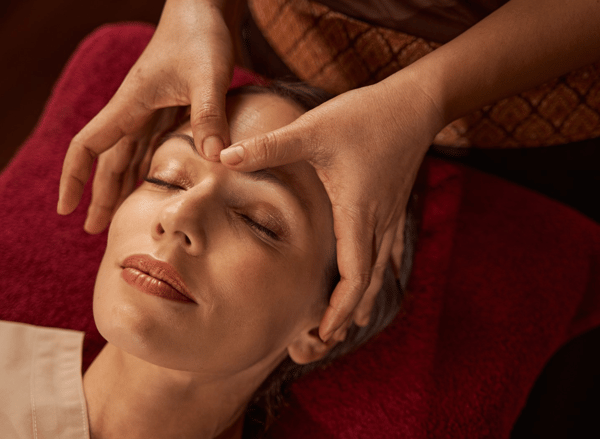 Picture for: ACUPRESSURE TO RELIEVE MIGRAINES, HEADACHES, NAUSEA & VERTIGO