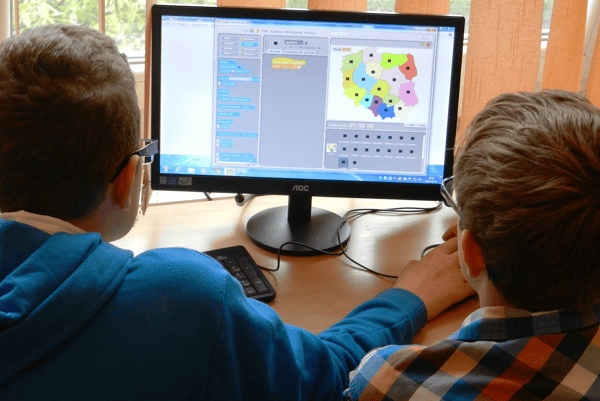 Picture for: Kids that Code