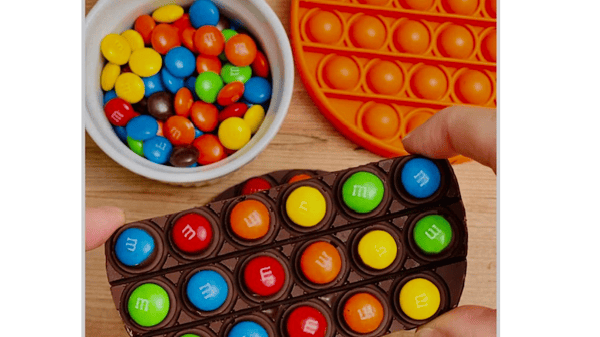 Picture for: Pop-It Chocolate Bar Bash