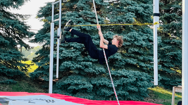 Picture for: Shakopee Pole Vault Camp