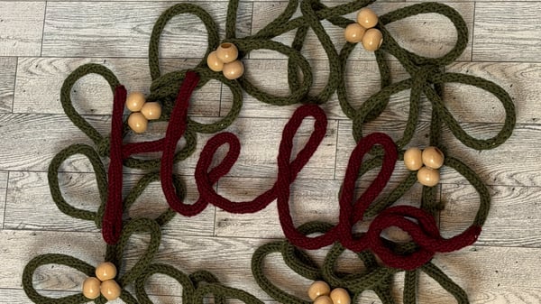 Picture for: Twist & Wrap: Yarn Welcome Wreath