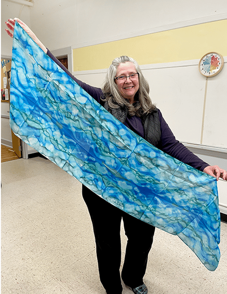 Course Painting Scarves with Alcohol Inks image 3