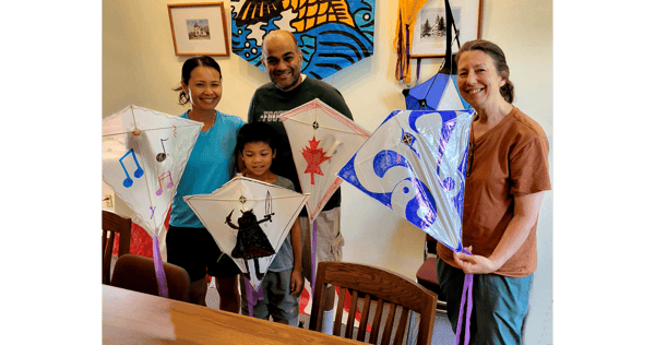 Course Build, Decorate, and Fly Your Own Kite! image 5