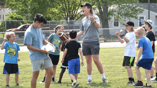 Picture for: Flag Football Clinic