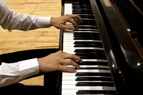 Picture for: Instant piano for hopelessly busy people (Online)