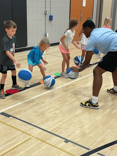 Course DASH Sports: Basketball Tykes image 2