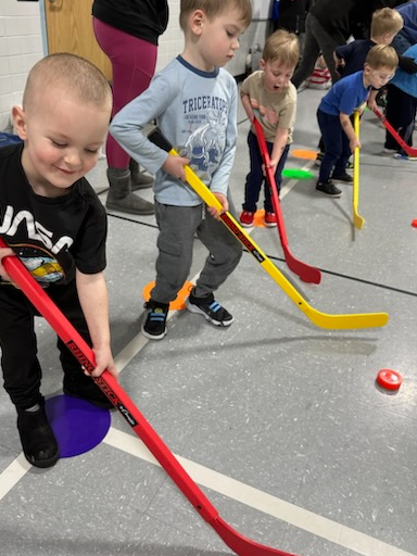 Course ​DASH Sports Floor Hockey Tykes camps image 2