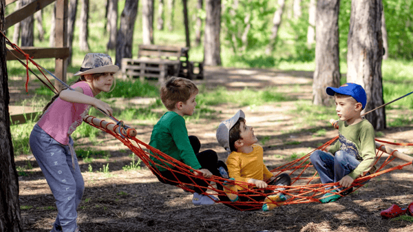 Picture for: ECFE Outdoors @ Falcon Ridge Elementary