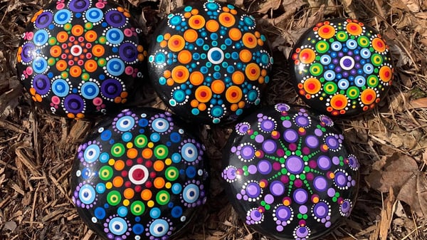 Picture for: Mandala Stone Art Class