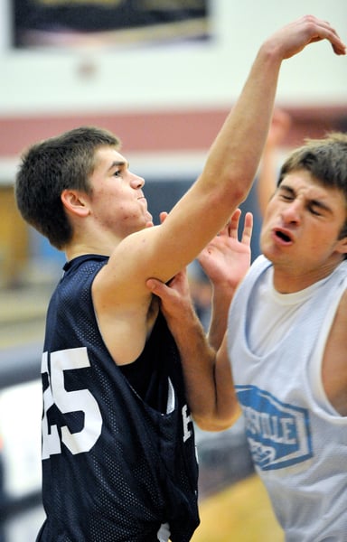 Image for Boys Basketball Offensive Skills Camp