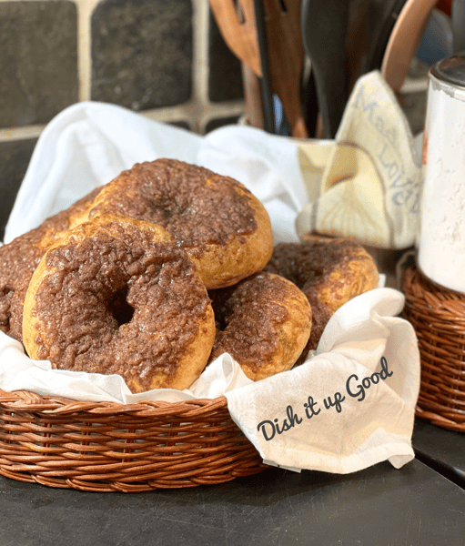 Image for Cinnamon Crunch	 Bagels and Pumpkin & Pumpkin-spice Cinnamon Rolls