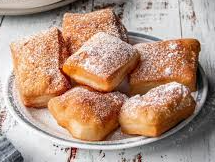 Course Mardi Gras! Classic Beignet & King Cake image 1