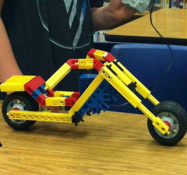 Picture for: GoSolar Kidz: Solar Cars, Robots and Machines Gr K-5