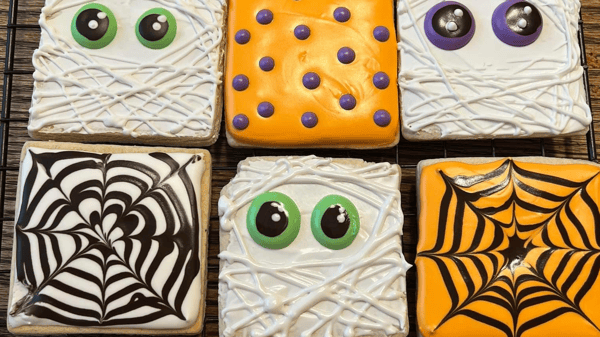 Picture for: Royal Icing Cookie Decorating