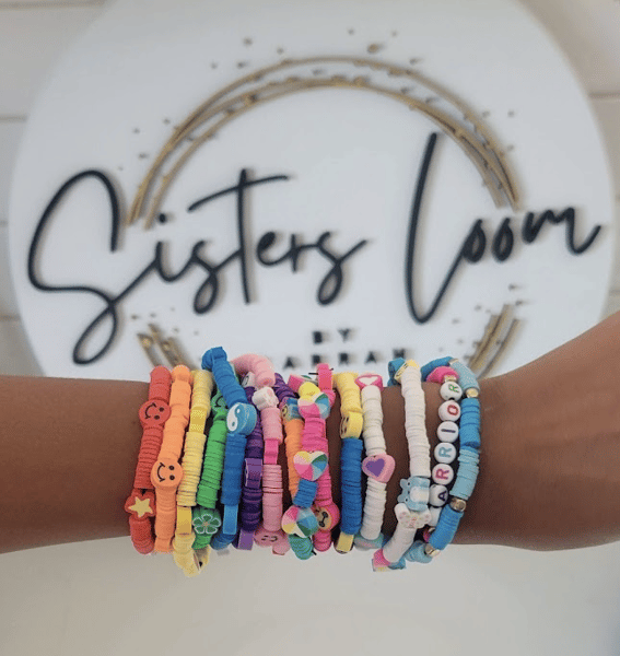 Picture for: Heishi Bracelets with Sistersloom (Ages 5 & Up)
