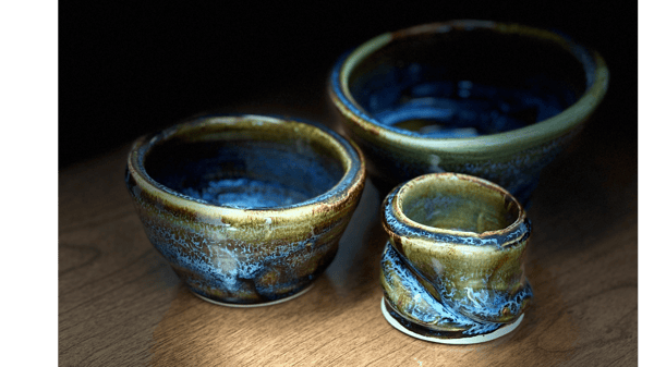 Course Adult Potters Studio: Stoneware Clay image 1