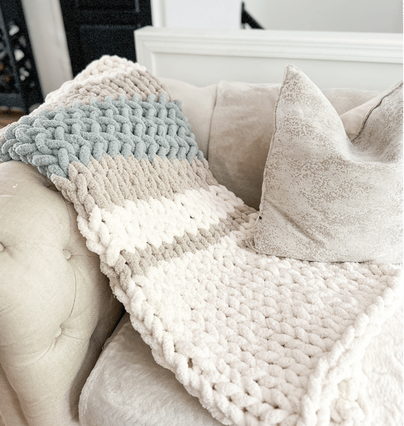 Picture for: Chunky Knit Blanket