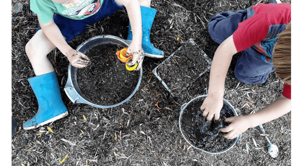 Course Worms & Mud! image 1