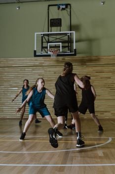 Picture for Basketball: Semi-Competitive Co-Ed (Southwest)