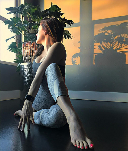 Picture for Yoga: Sunday Night Yoga for Sleep (Summer) ONLINE