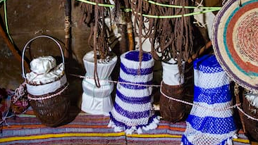 East African Somali Adventures, somali, weaving