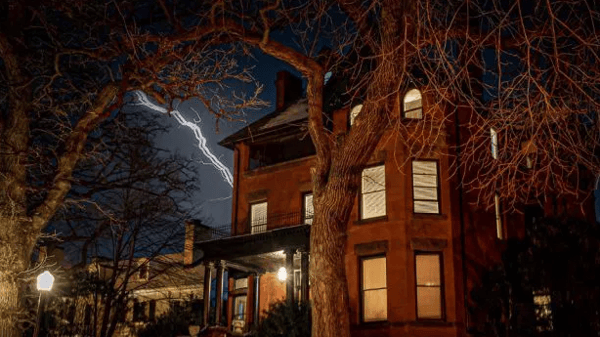 Picture for: St. Paul Ghost Tours: Sinister sins & shadows (Marcy)