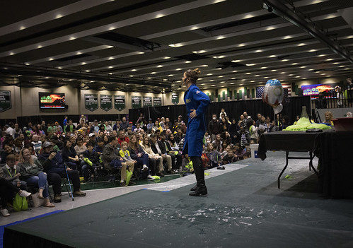 Crowds Flock to 2023 STEMCON
