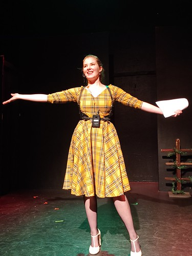 Nicole - glam, as always