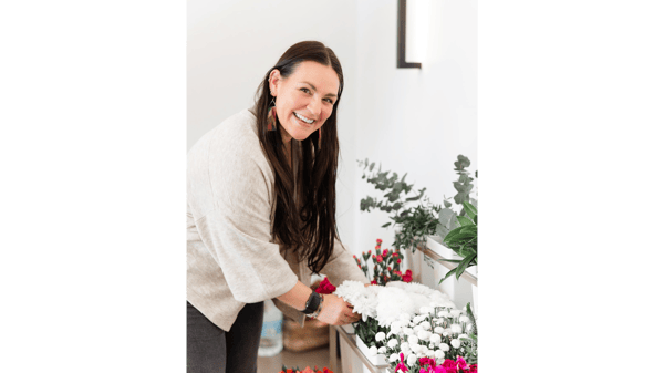 Course Blooms: Spring Blooms Floral Arrangement (Southwest) image 3