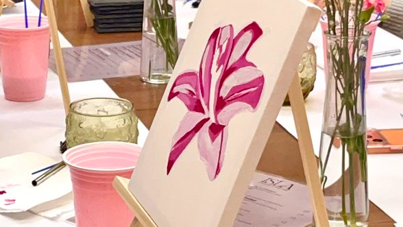 Picture for Bebe y Pinta: Tulipanes Alegres en La Doña Cervecería (Washburn)