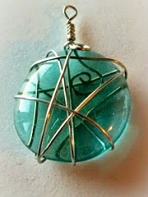 Picture for: Jewelry: Wire-Wrapped Pendants (Gr. 6-9)