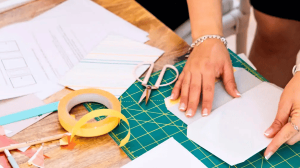 Picture for Making Books & Graphic Novels (Gr. 3-5)