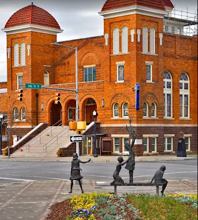 Course Bus Tour: Civil Rights Tour w/ Civil Rights Attorney & Author Dr. Artika Tyner & Historian Dave Bredemus image 3
