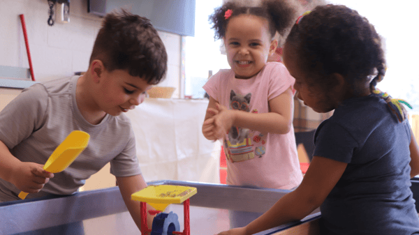 Image for Familias Hispanohablantes (niños desde nacimiento hasta la edad de cinco)