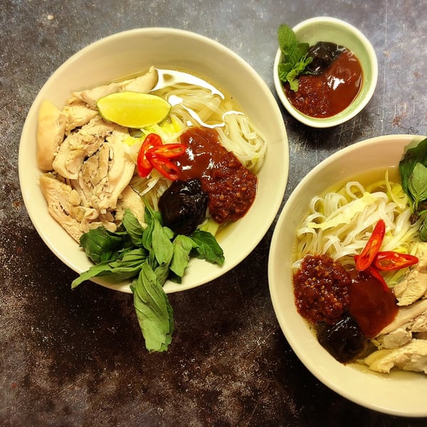 Image for Online: Vietnamese Street Food