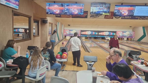 Picture for: Adults with Exceptional Abilities: BOWLING & PIZZA