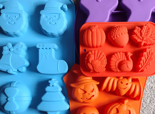 Image for HOLIDAY SOAPS (Ages 10 & Up)