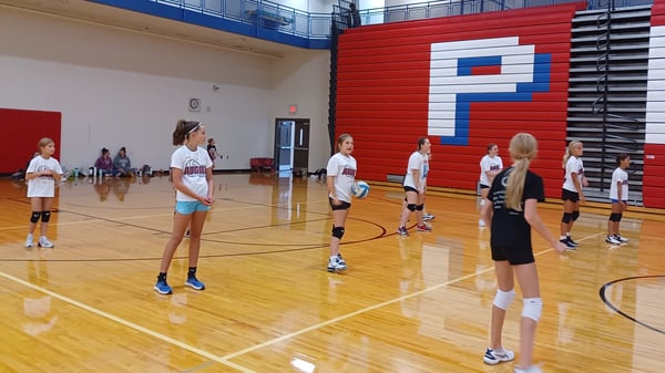 Course Youth Sports Volleyball 5th - 6th Grade Girls image 1