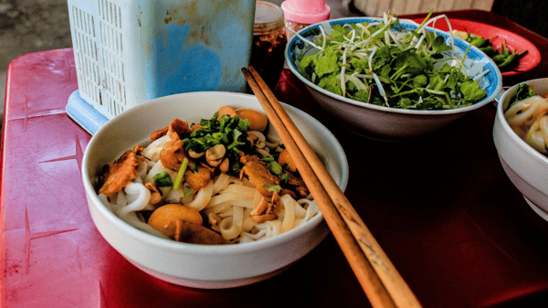Image for VIETNAMESE TAKE OUT FAVORITES  (Age 12 & Up)