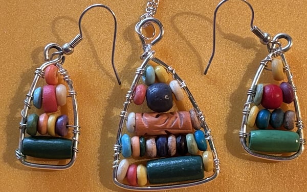 Picture for: Wrapped in Style (Jewelry Making) (Ages 15 & Up)