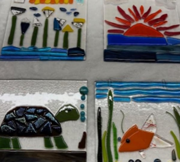 Picture for: Large 8"x8" Fused Glass Suncatcher